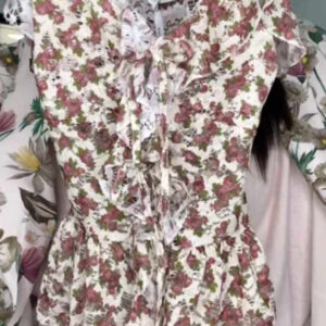 Susy mix T-shirt fiorellini e pizzo