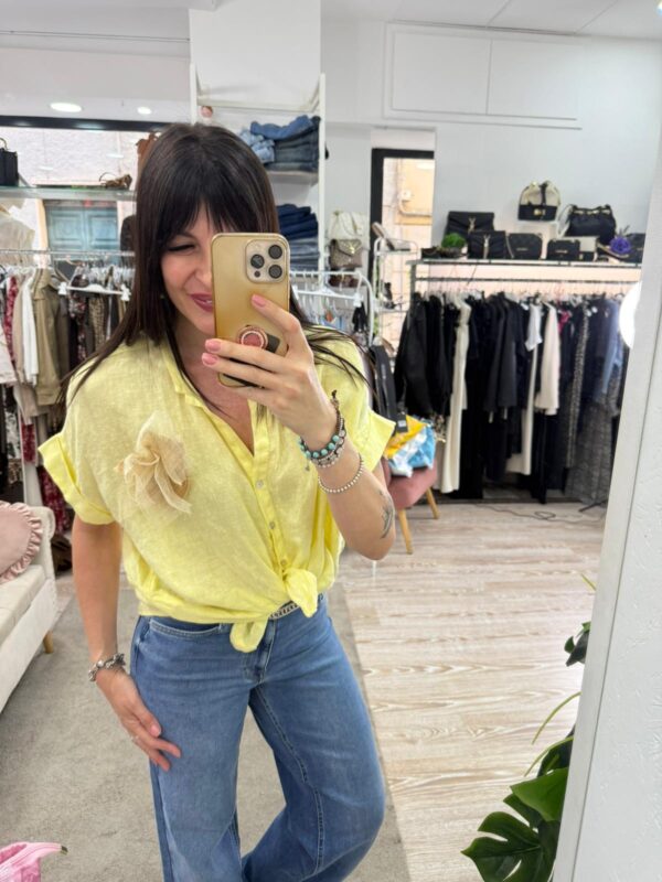 Camicia in puro lino con spilla Motel
