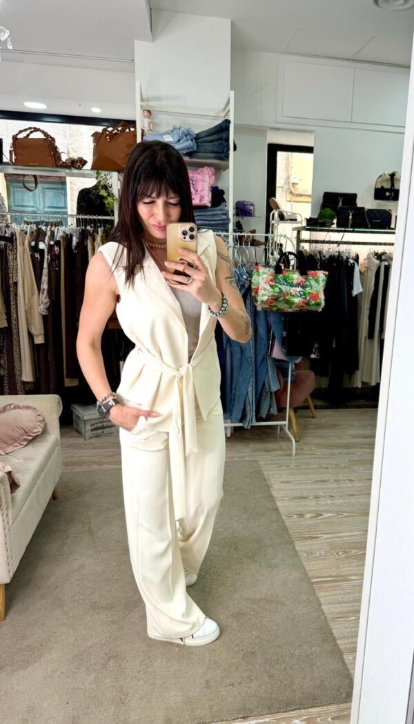 Completo fluido gilet lungo e pantalone Susy mix - immagine 2