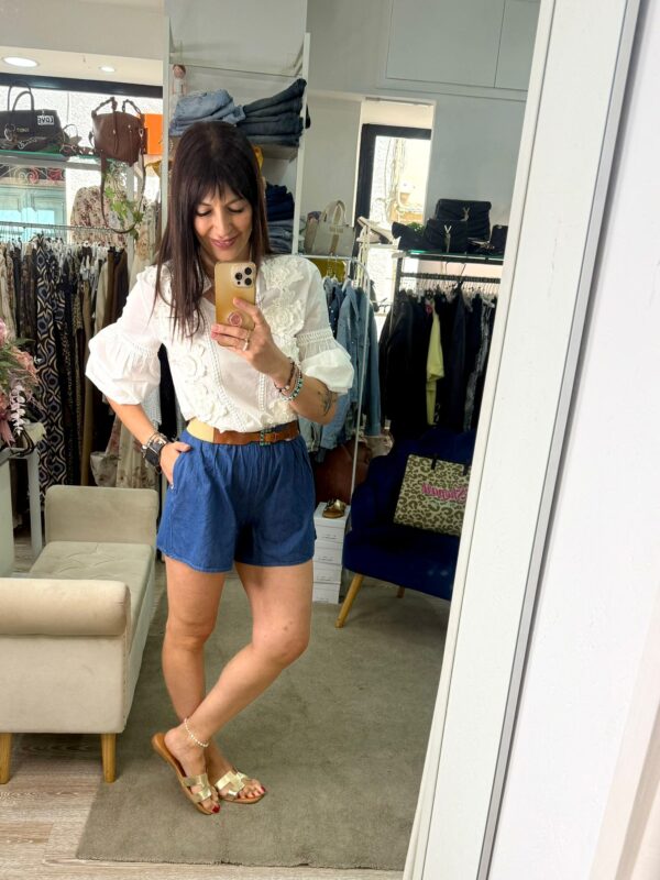 Shorts chambry con elastico