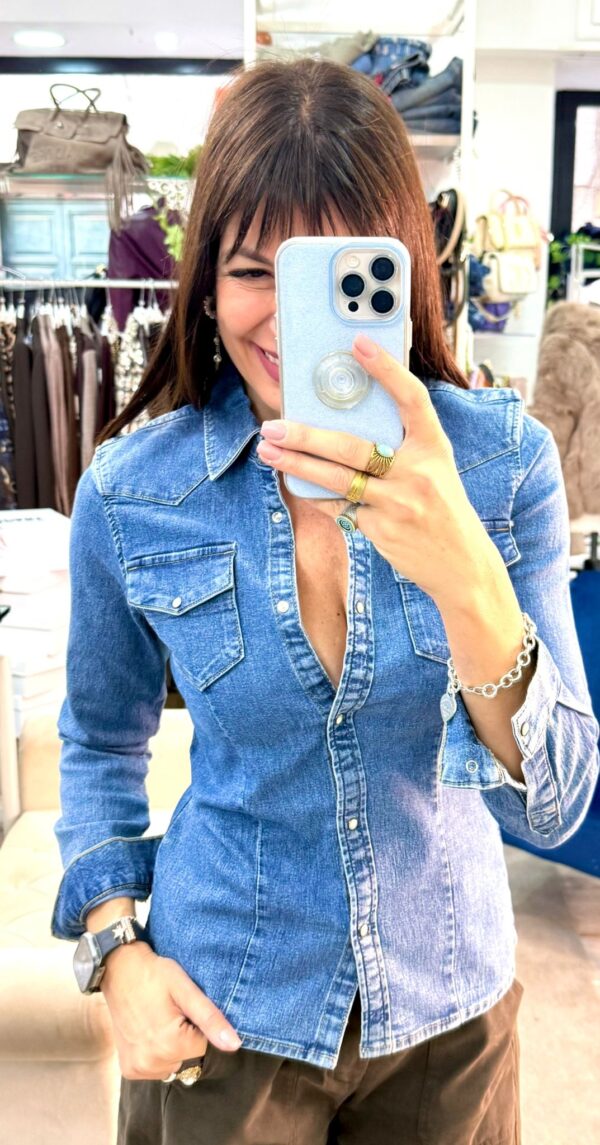 Camicia in denim elasticizzato con bottoni a scatto Only