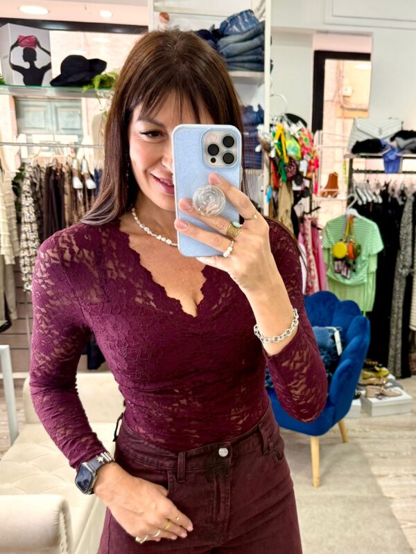 Maglia in pizzo con scollo a V Susy Mix