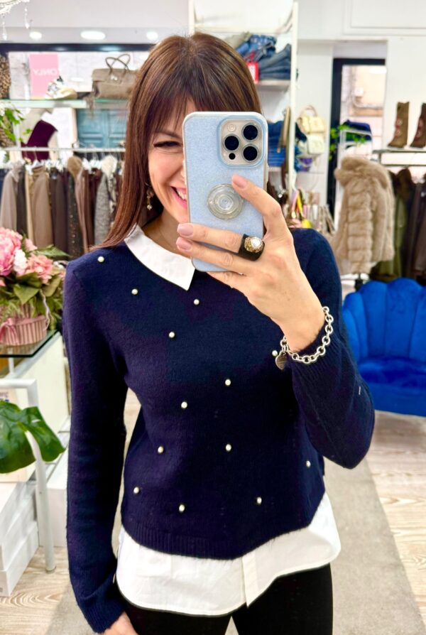 Pull con perle e inserti camicia