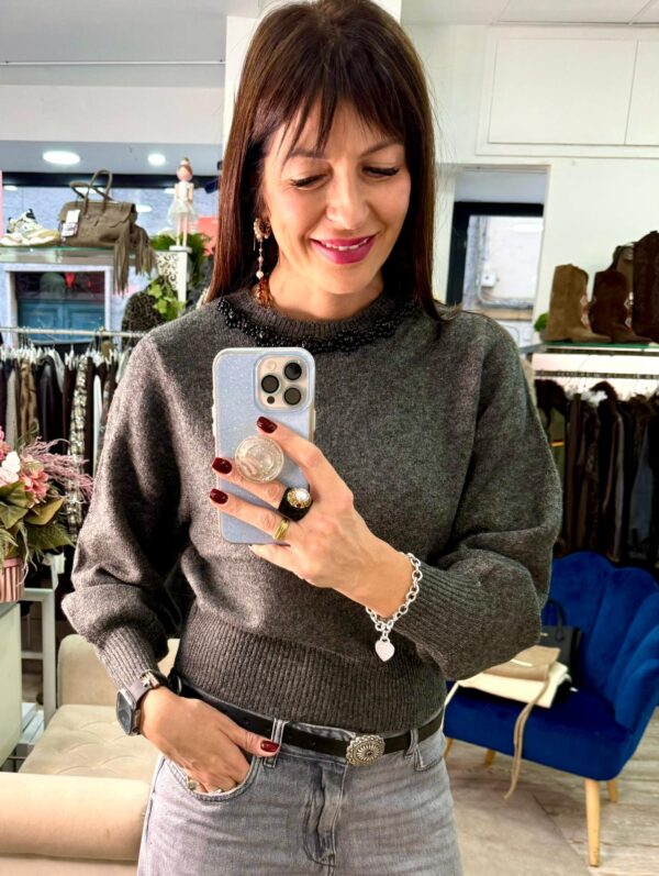 Maglione con applicazioni al collo Only