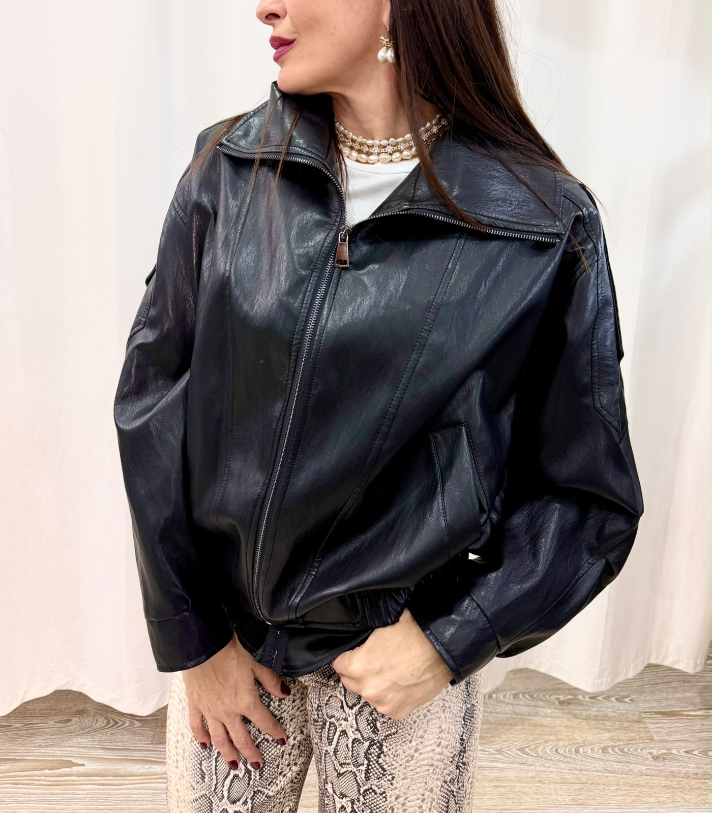 Bomber in pelle con interno stampa animalier Tensione In